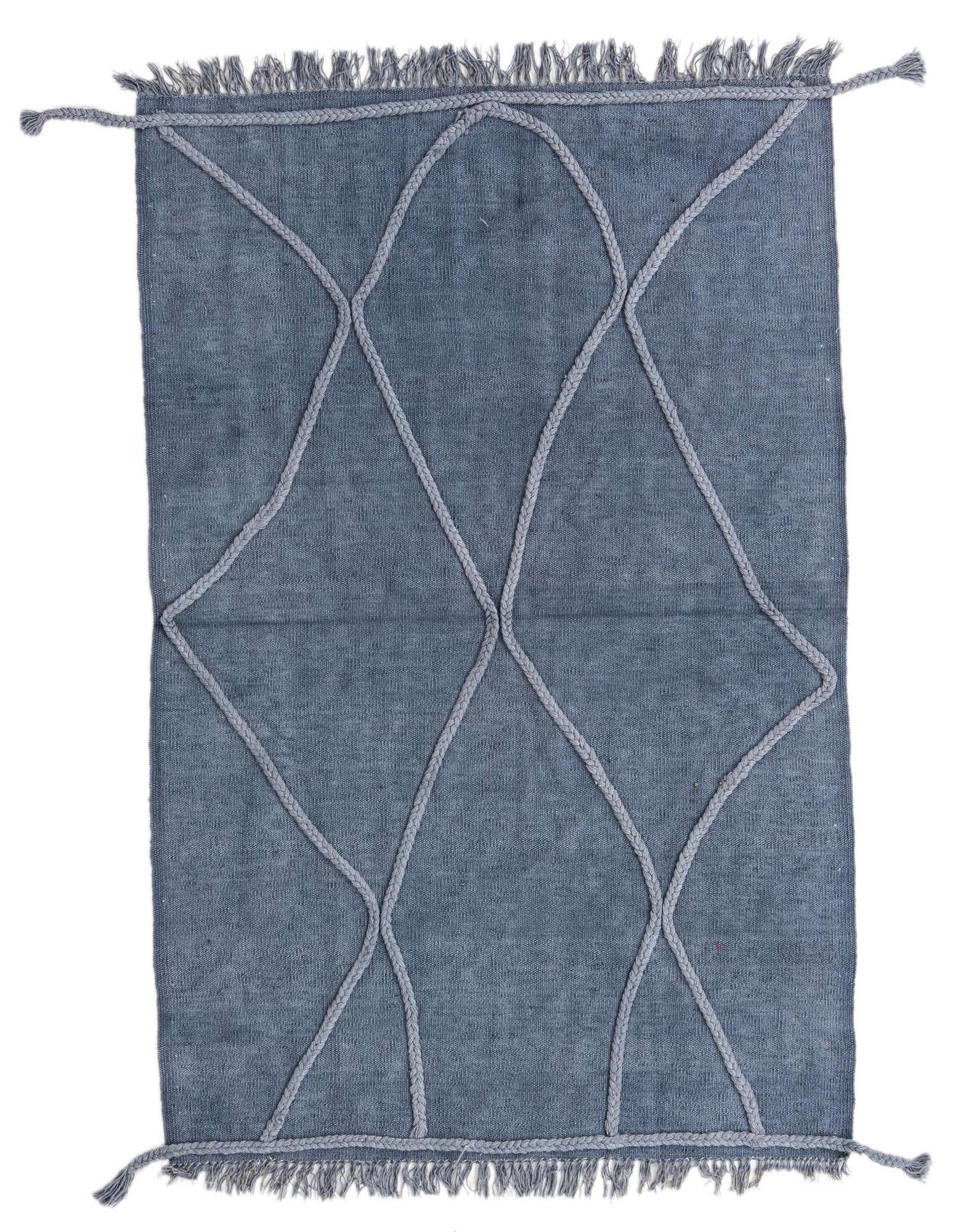 A 3x5 rectangular gray flatweave wool rug with a raised braided diamond pattern and fringed edges.