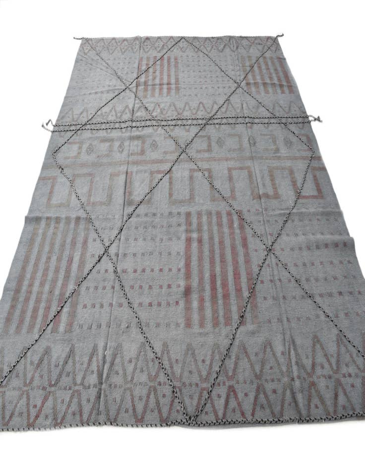 Detail image of 8' 6 x 9' 3 Hand Woven Kilim Modern Wool Rug