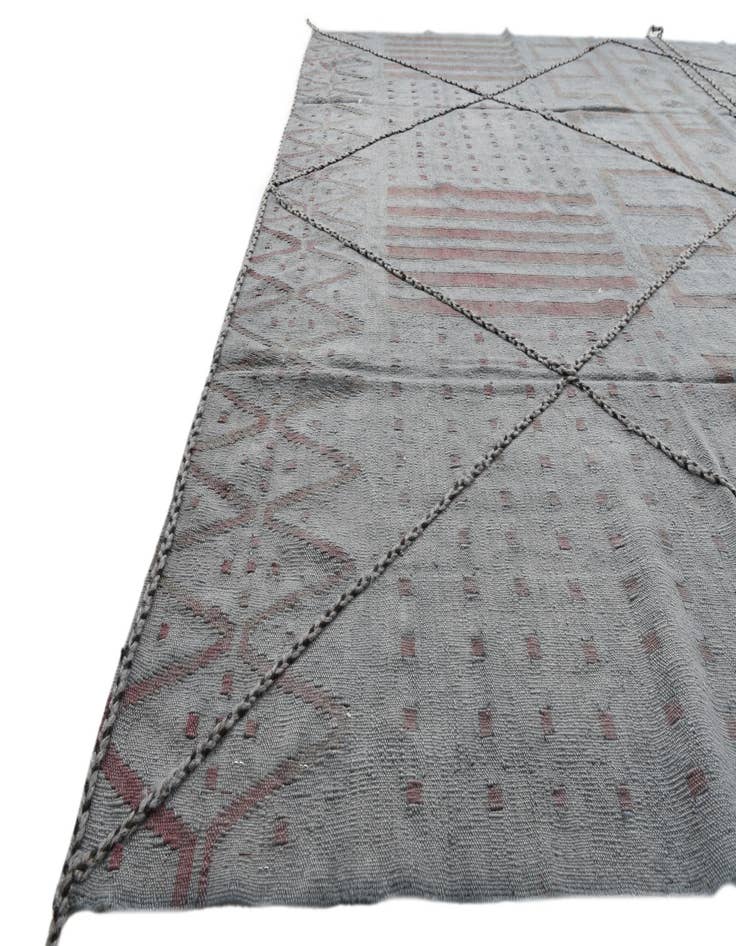 Detail image of 8' 6 x 9' 3 Hand Woven Kilim Modern Wool Rug