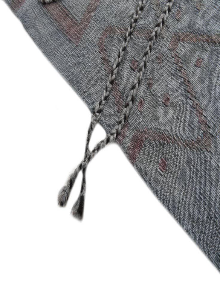 Detail image of 8' 6 x 9' 3 Hand Woven Kilim Modern Wool Rug