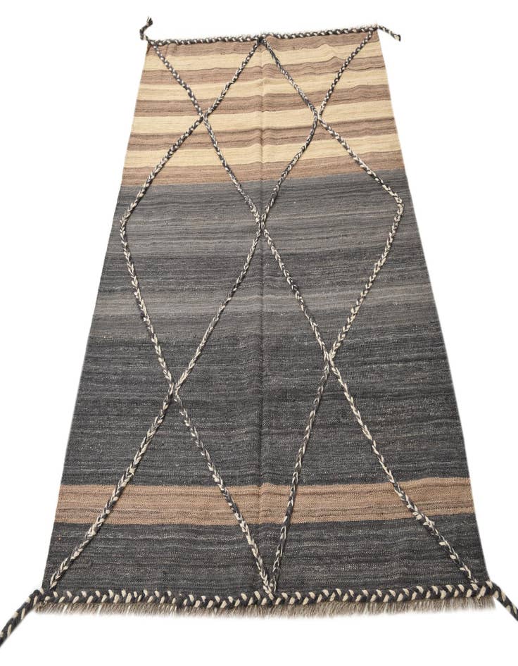 Detail image of  4' 5 x 6'  Hand Woven Kilim Modern Wool Rug