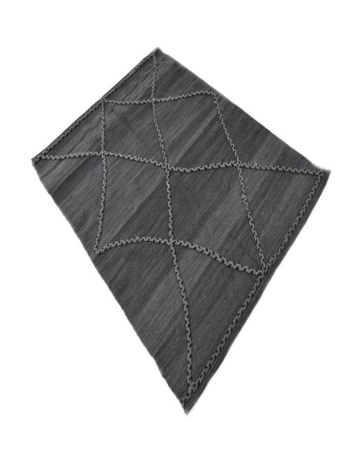 Detail image of  4' 2 x 5' 9  Hand Woven Kilim Modern Wool Rug