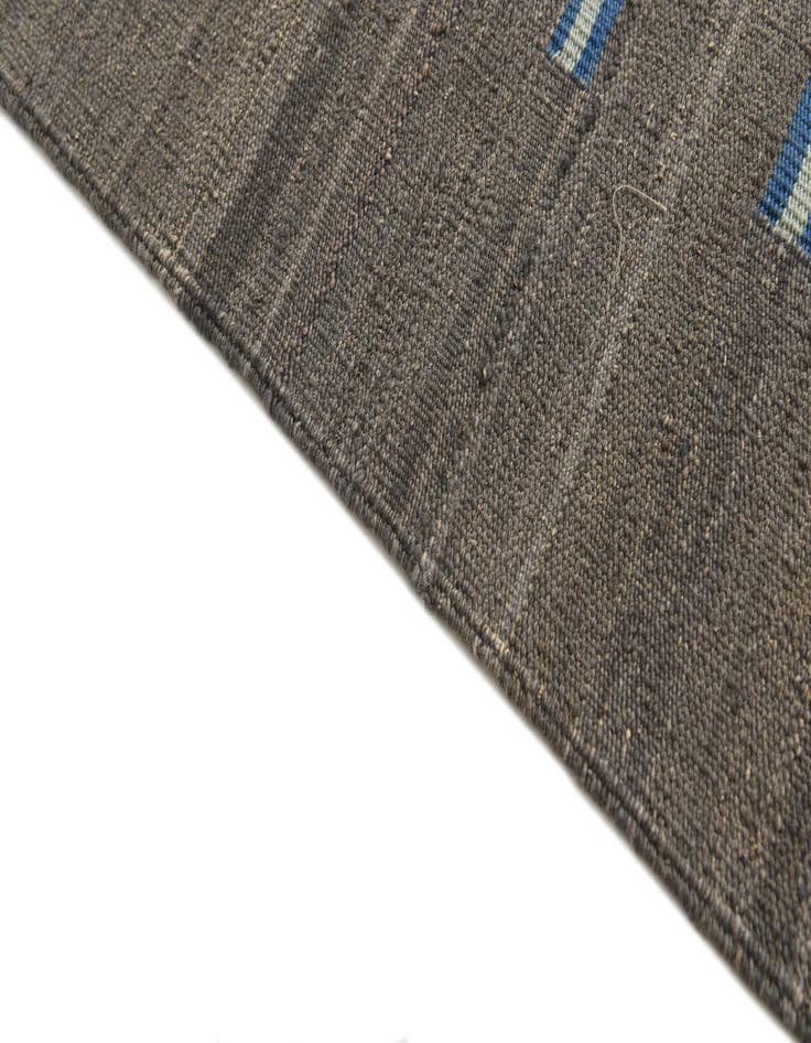 Detail image of  4' 2 x 6'  Hand Woven Kilim Modern Wool Rug