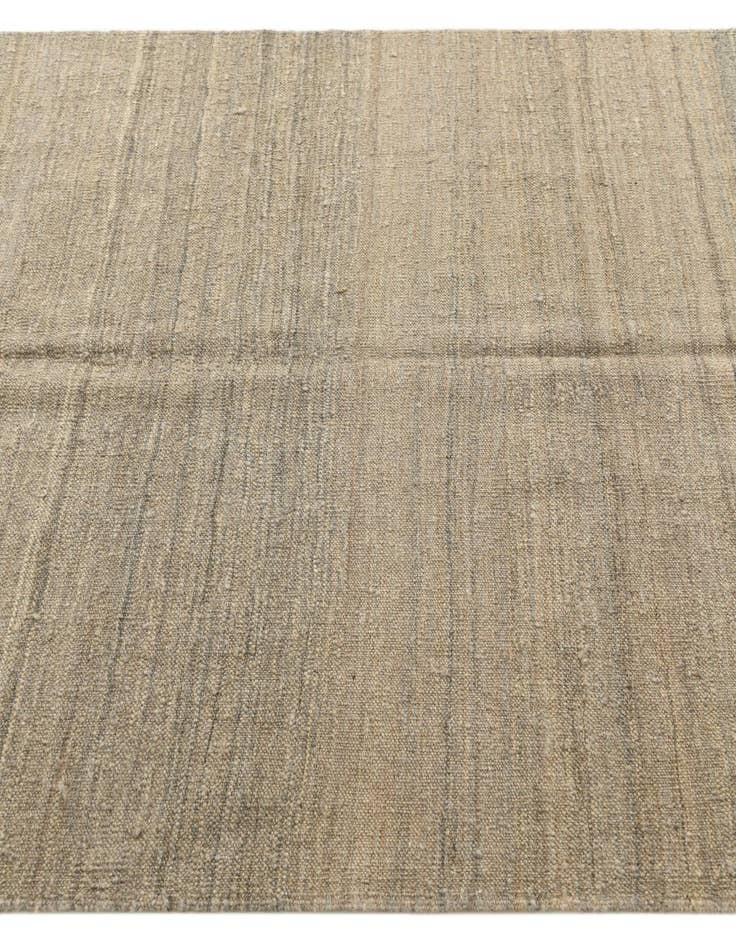 Detail image of  4' 1 x 6' 5  Hand Woven Kilim Modern Wool Rug