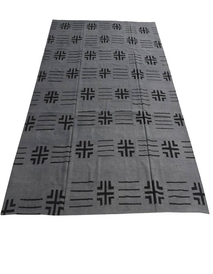 Detail image of  8' 5 x 9' 7  Hand Woven Kilim Modern Wool Rug