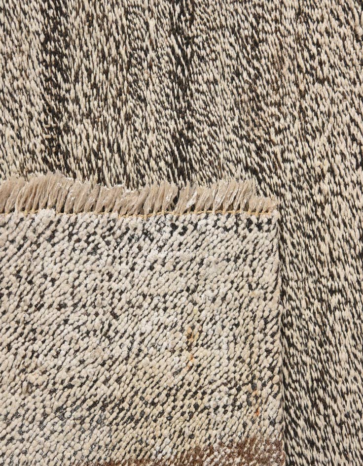 Detail image of  8' 9 x 12'  Hand Woven Kilim Modern Wool Rug