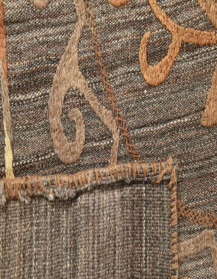 Detail image of  8' x 10' 1  Hand Woven Kilim Modern Wool Rug