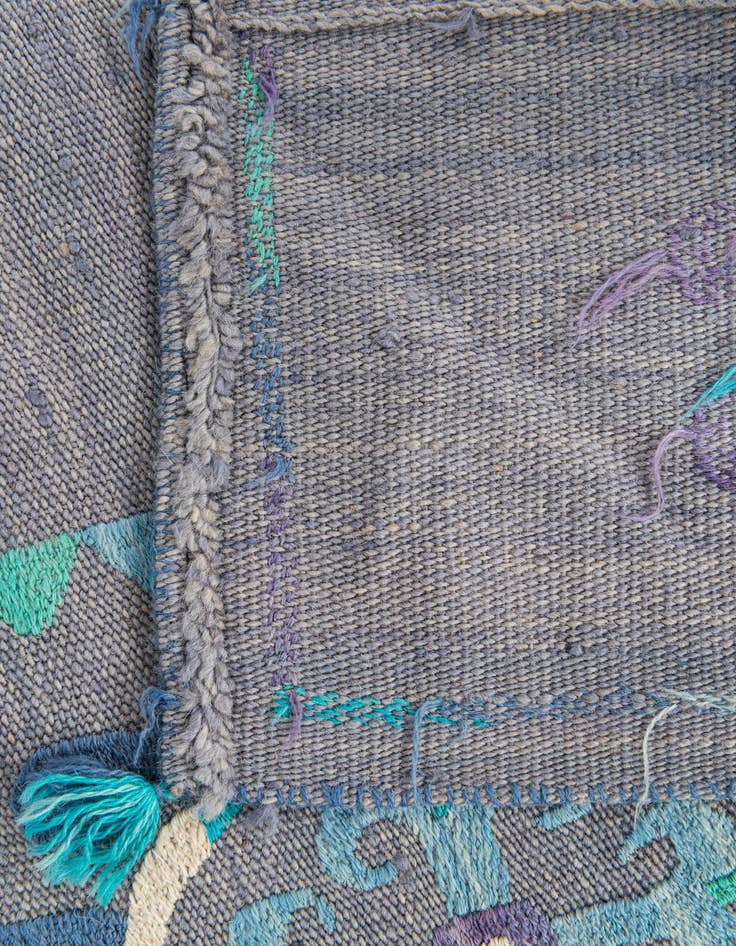 Detail image of  4' 1 x 5' 6  Hand Woven Kilim Suzani Wool Rug