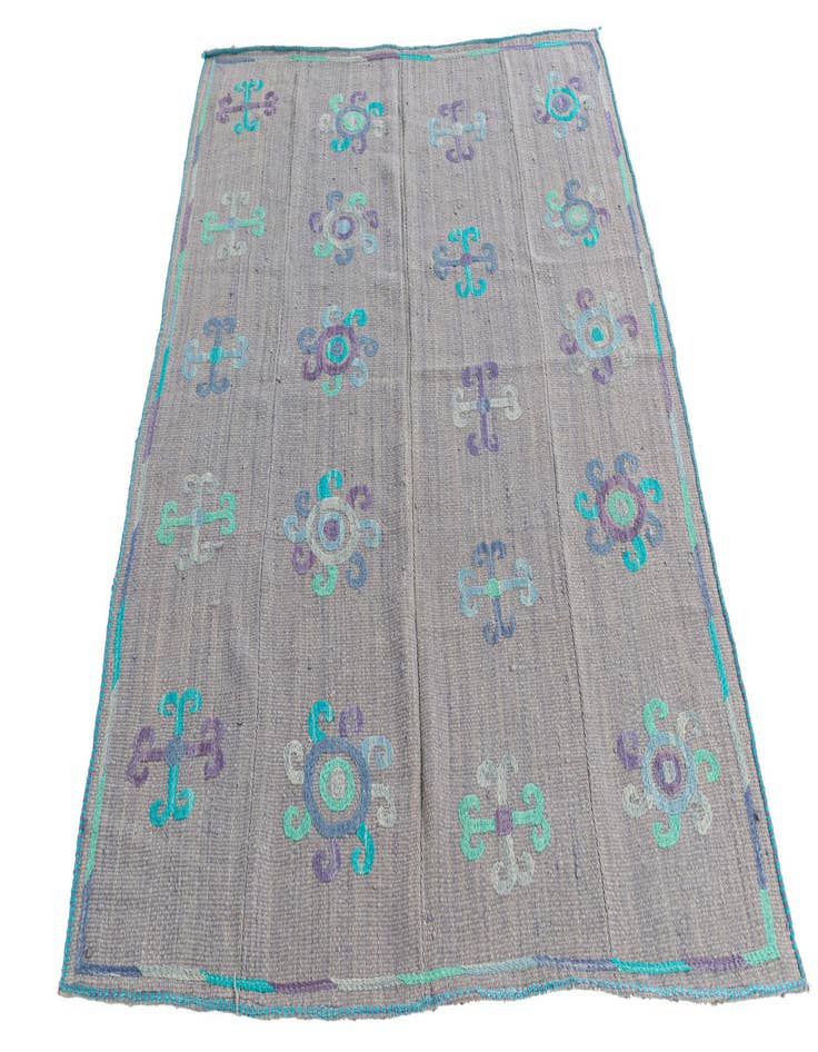 Detail image of  4' 3 x 5' 5  Hand Woven Kilim Suzani Wool Rug