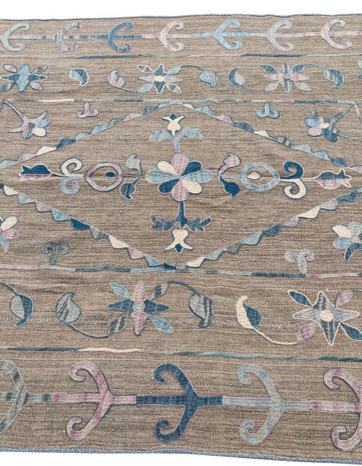 Detail image of  5' 3 x 6' 4  Hand Woven Kilim Suzani Wool Rug