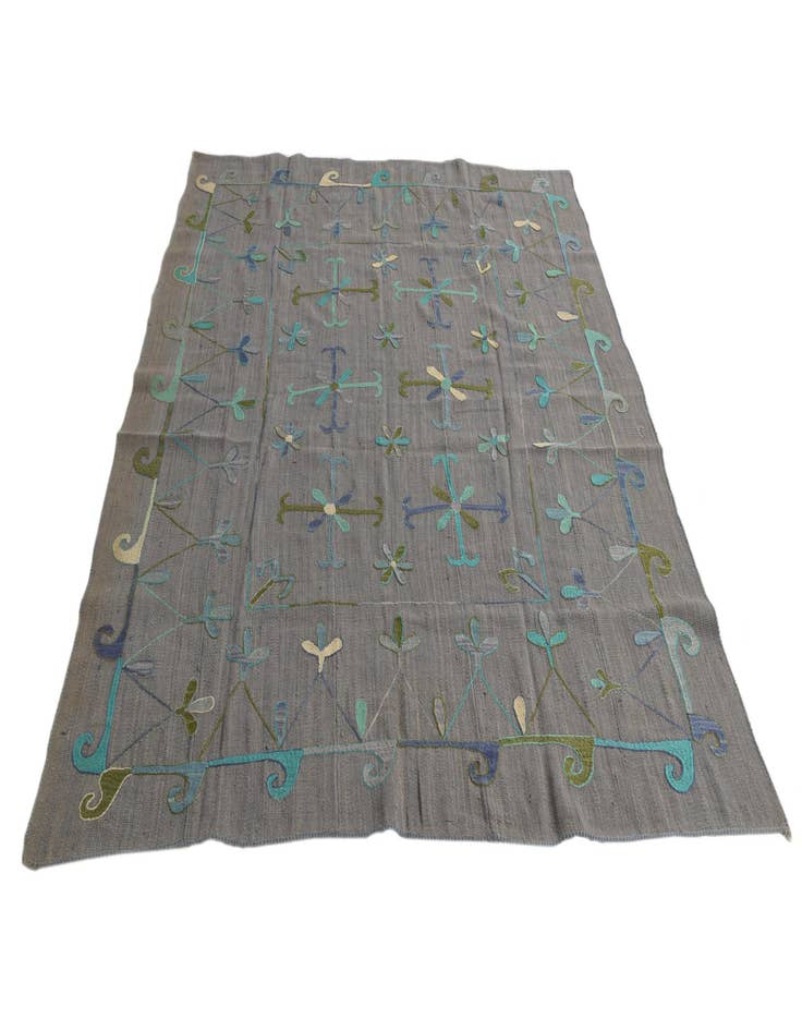 Detail image of  5' 10 x 6' 7  Hand Woven Kilim Suzani Wool Rug