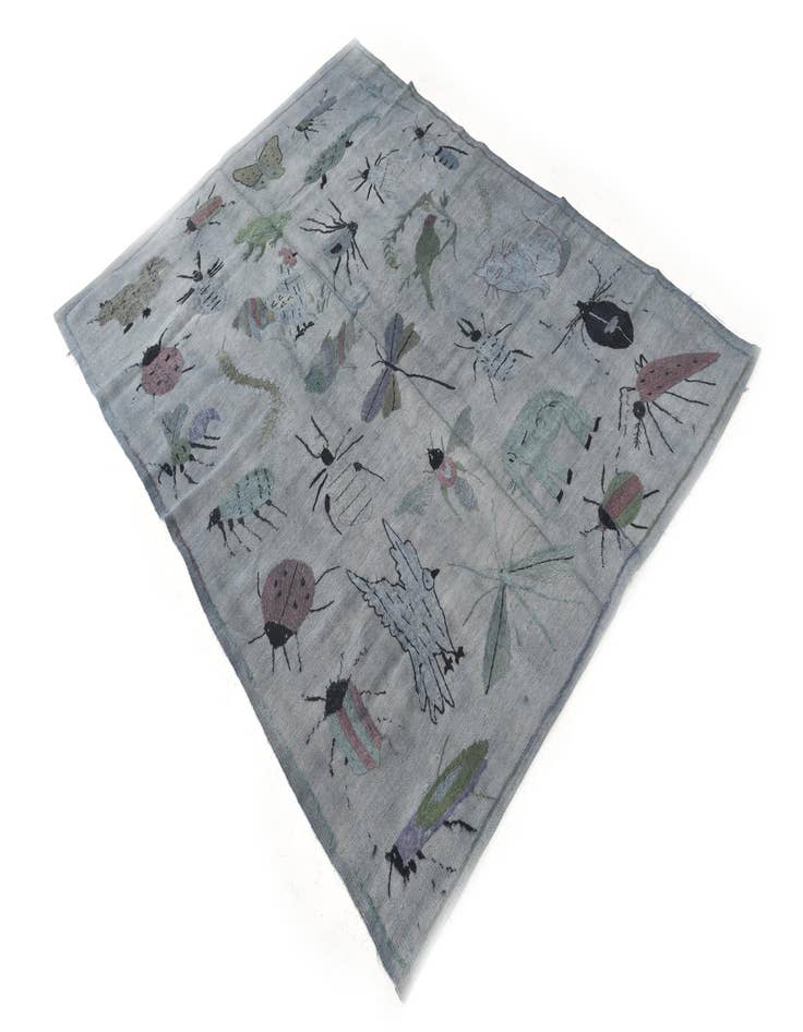 Detail image of  4' 8 x 6' 3  Hand Woven Kilim Suzani Wool Rug