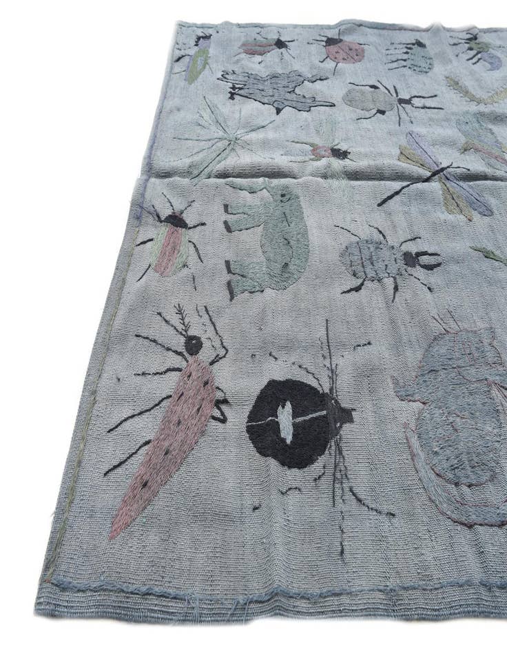 Detail image of  4' 8 x 6' 3  Hand Woven Kilim Suzani Wool Rug