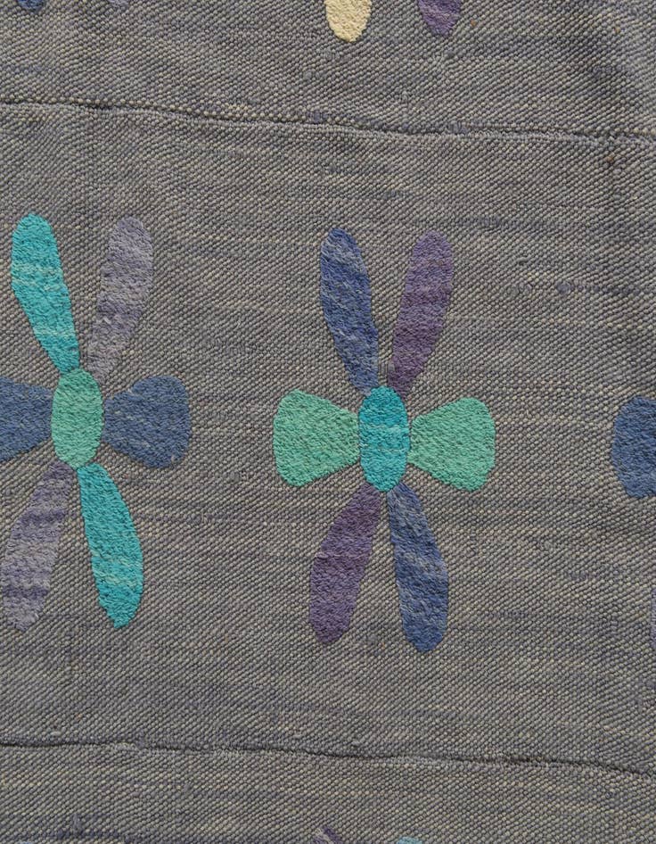 Detail image of  6' 1 x 7' 7  Hand Woven Kilim Suzani Wool Rug