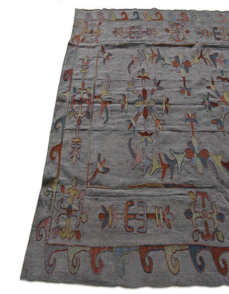 Detail image of  5' 4 x 7' 1  Hand Woven Kilim Suzani Wool Rug