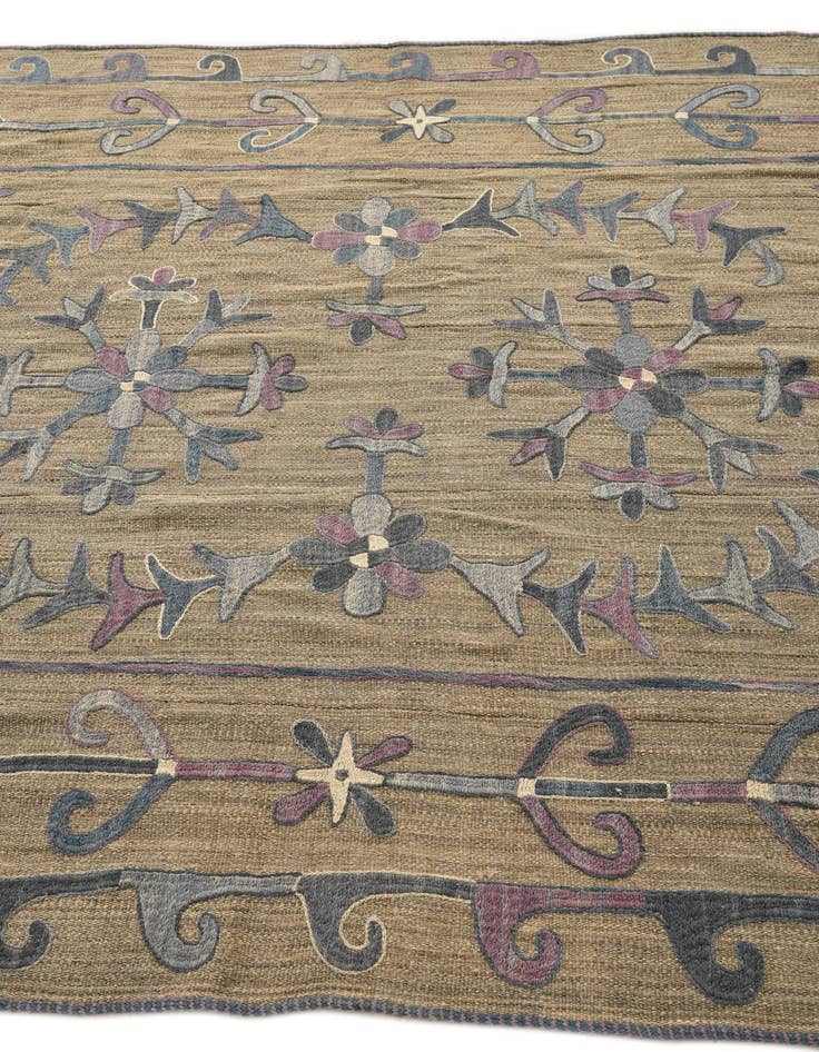 Detail image of  5' 7 x 7' 2  Hand Woven Kilim Suzani Wool Rug