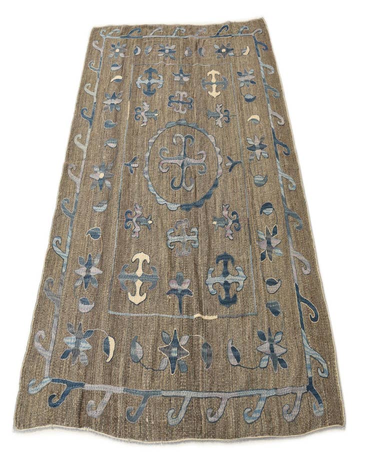 Detail image of  5' x 6' 2  Hand Woven Kilim Suzani Wool Rug