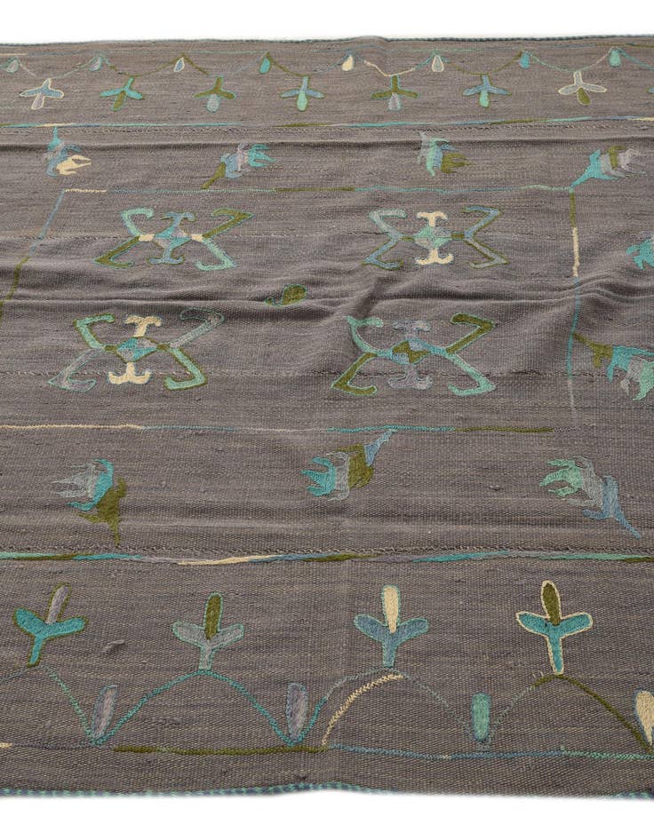 Detail image of  5' 9 x 6' 2  Hand Woven Kilim Suzani Wool Rug