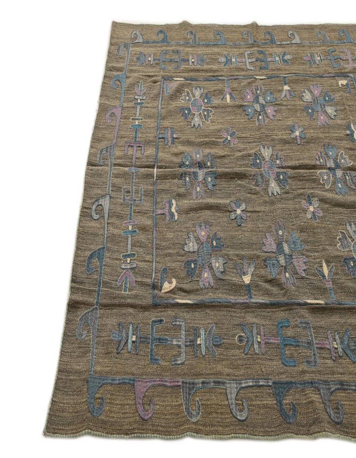 Detail image of  5' 2 x 6' 2  Hand Woven Kilim Suzani Wool Rug