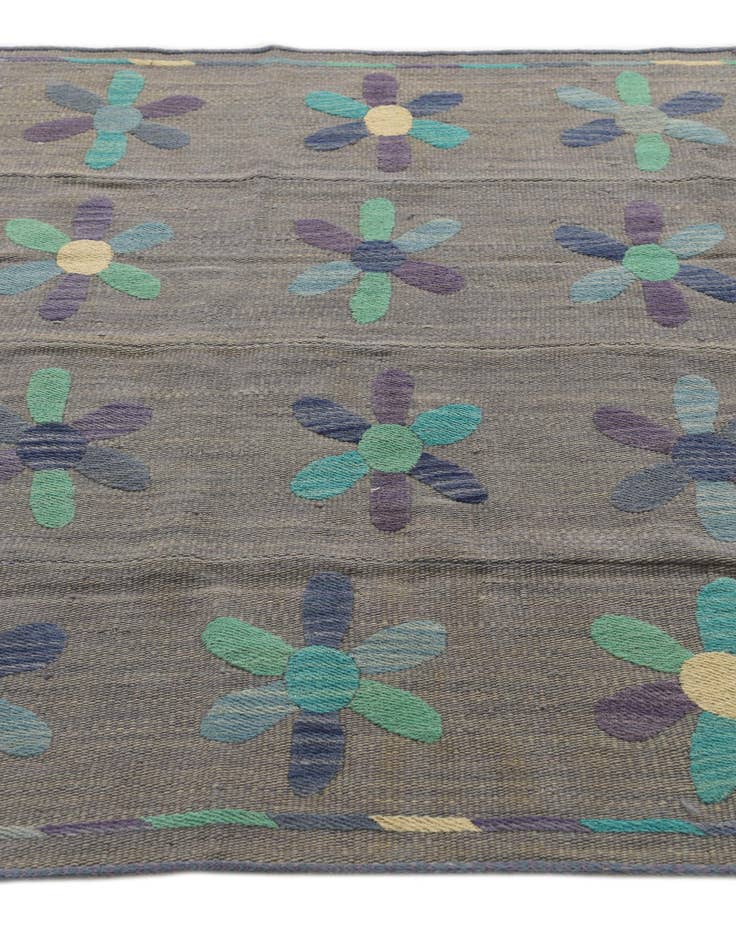 Detail image of  4' 2 x 5' 3  Hand Woven Kilim Suzani Wool Rug