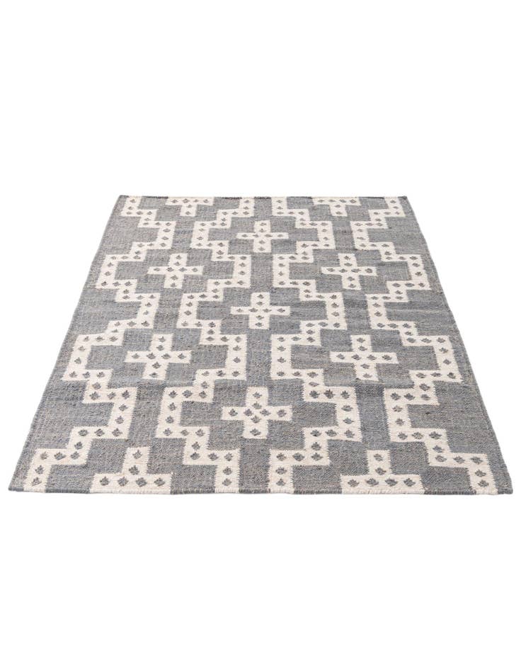 Detail image of  4' 2 x 6' 1  Hand Woven Kilim Wool Rug