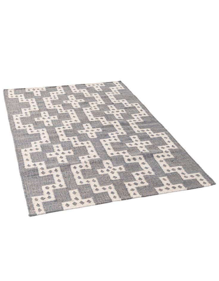 Detail image of  4' 2 x 6' 1  Hand Woven Kilim Wool Rug