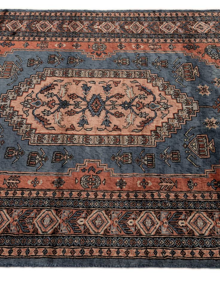Detail image of  4' 2 x 5' 8  Hand Knotted Lahour Oriental Wool Rug
