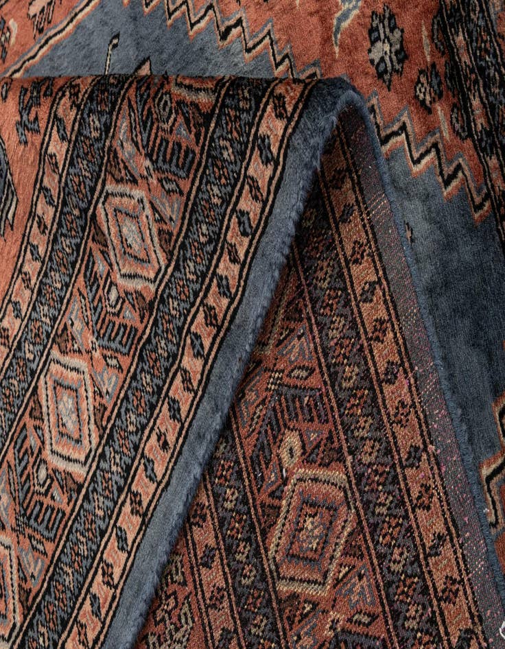 Detail image of  4' 2 x 5' 8  Hand Knotted Lahour Oriental Wool Rug