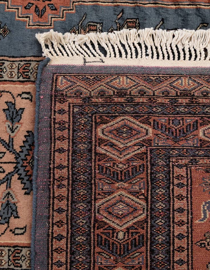 Detail image of  4' 2 x 5' 8  Hand Knotted Lahour Oriental Wool Rug