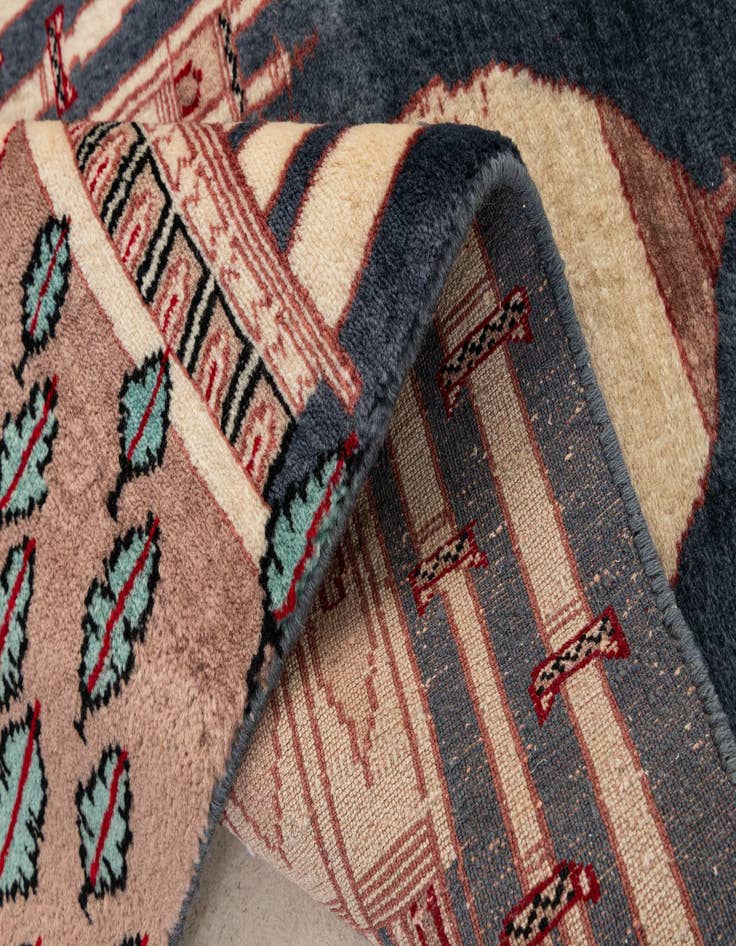 Detail image of  2' x 3' 1  Hand Knotted Lahour Oriental Wool Rug