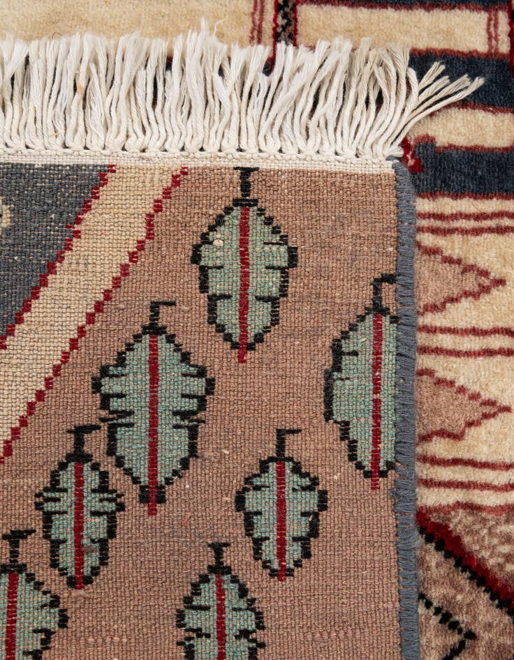 Detail image of  2' x 3' 1  Hand Knotted Lahour Oriental Wool Rug