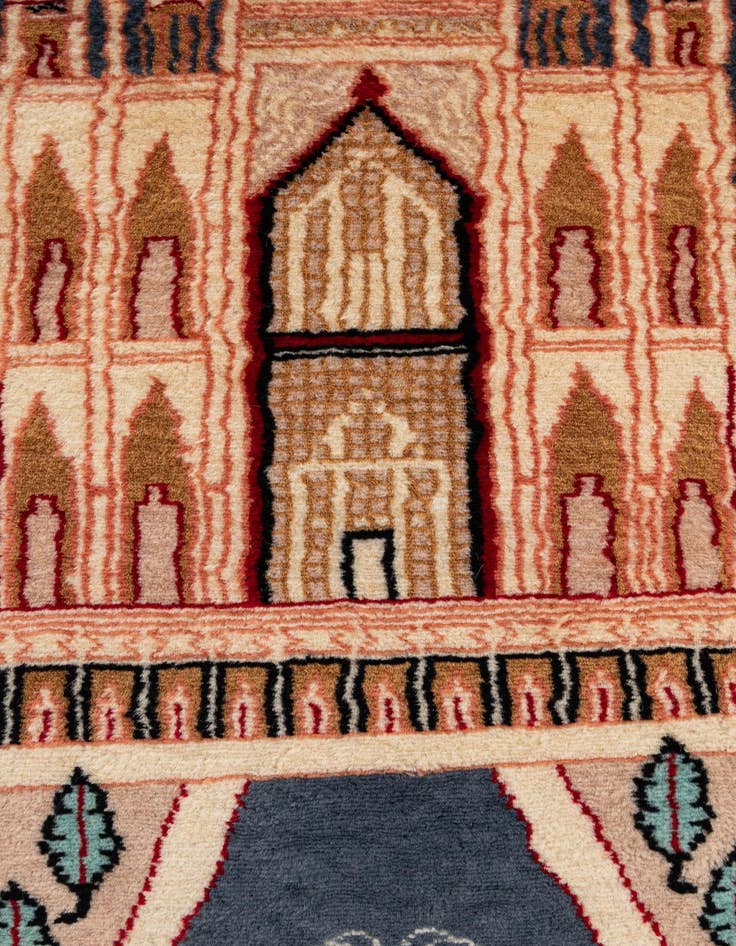 Detail image of  2' 1 x 3' 4  Hand Knotted Lahour Oriental Wool Rug