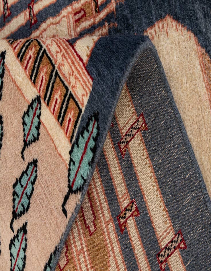 Detail image of  2' 1 x 3' 3  Hand Knotted Lahour Oriental Wool Rug