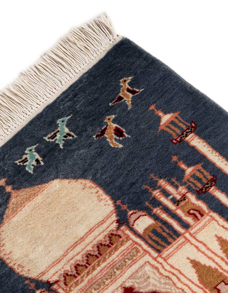 Detail image of  2' 1 x 3' 3  Hand Knotted Lahour Oriental Wool Rug