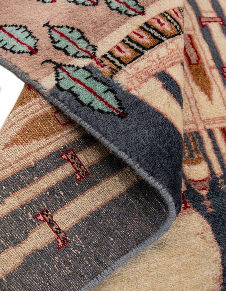 Detail image of  2' 1 x 3' 3  Hand Knotted Lahour Oriental Wool Rug