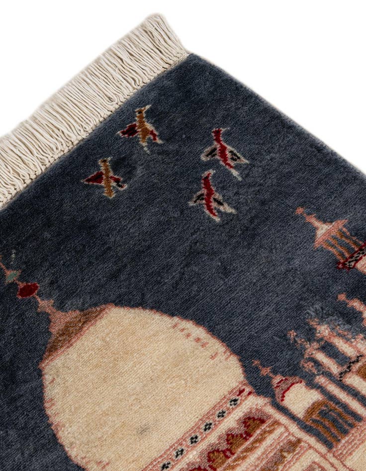 Detail image of  2' 1 x 3' 3  Hand Knotted Lahour Oriental Wool Rug