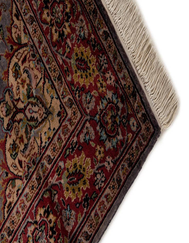 Detail image of  4' x 5' 10  Hand Knotted Lahour Wool Rug