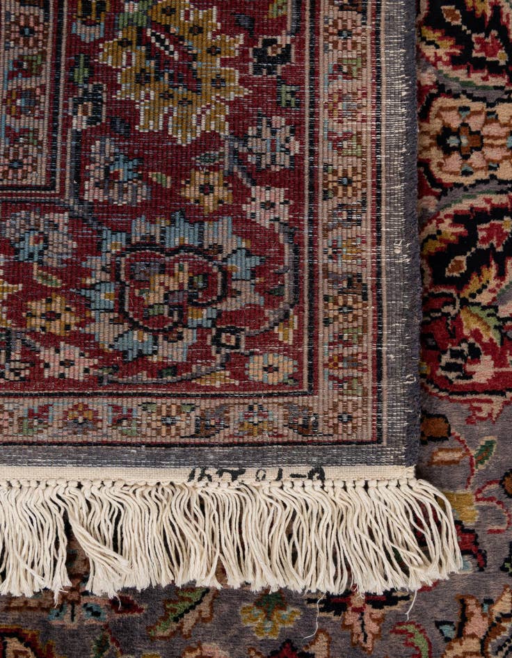 Detail image of  4' x 5' 10  Hand Knotted Lahour Wool Rug
