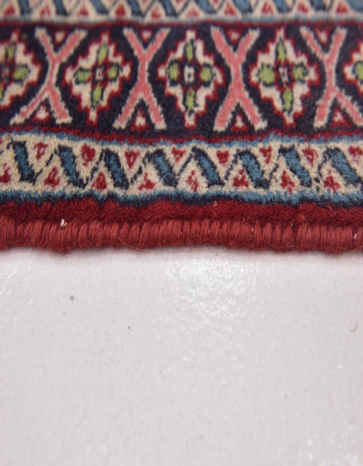 Detail image of 2' 7 x 4' 5 Hand Knotted Lahour Oriental Wool Rug
