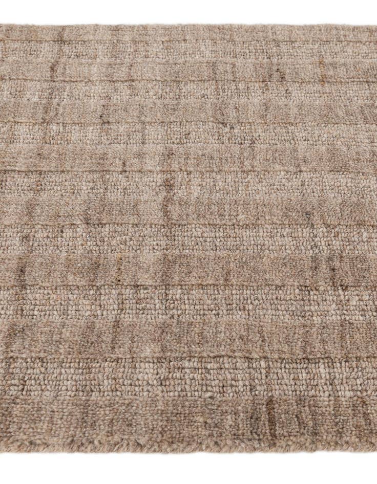 Detail image of  2' 1 x 3' 2  Hand Knotted Lana New Zealand Wool Rug