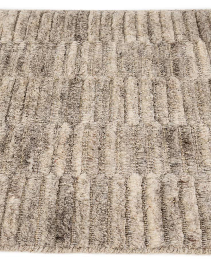 Detail image of  2' x 3' 2  Hand Knotted Lana New Zealand Wool Rug