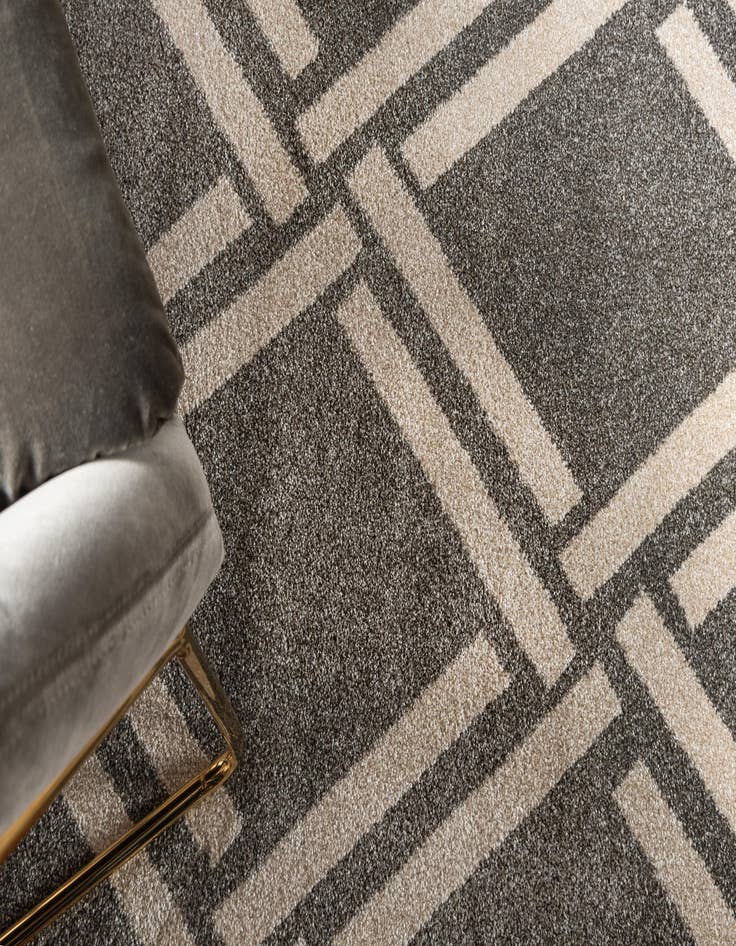 Detail image of  7' x 10' Lattice Rug