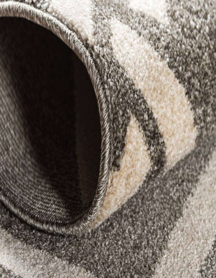 Detail image of  7' x 10' Lattice Rug