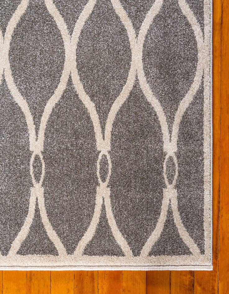 Detail image of  9' x 12' Lattice Rug