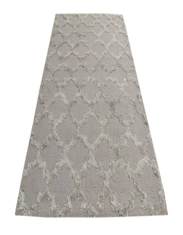 Detail image of  5' x 7' 10 Lattice Shag Rug