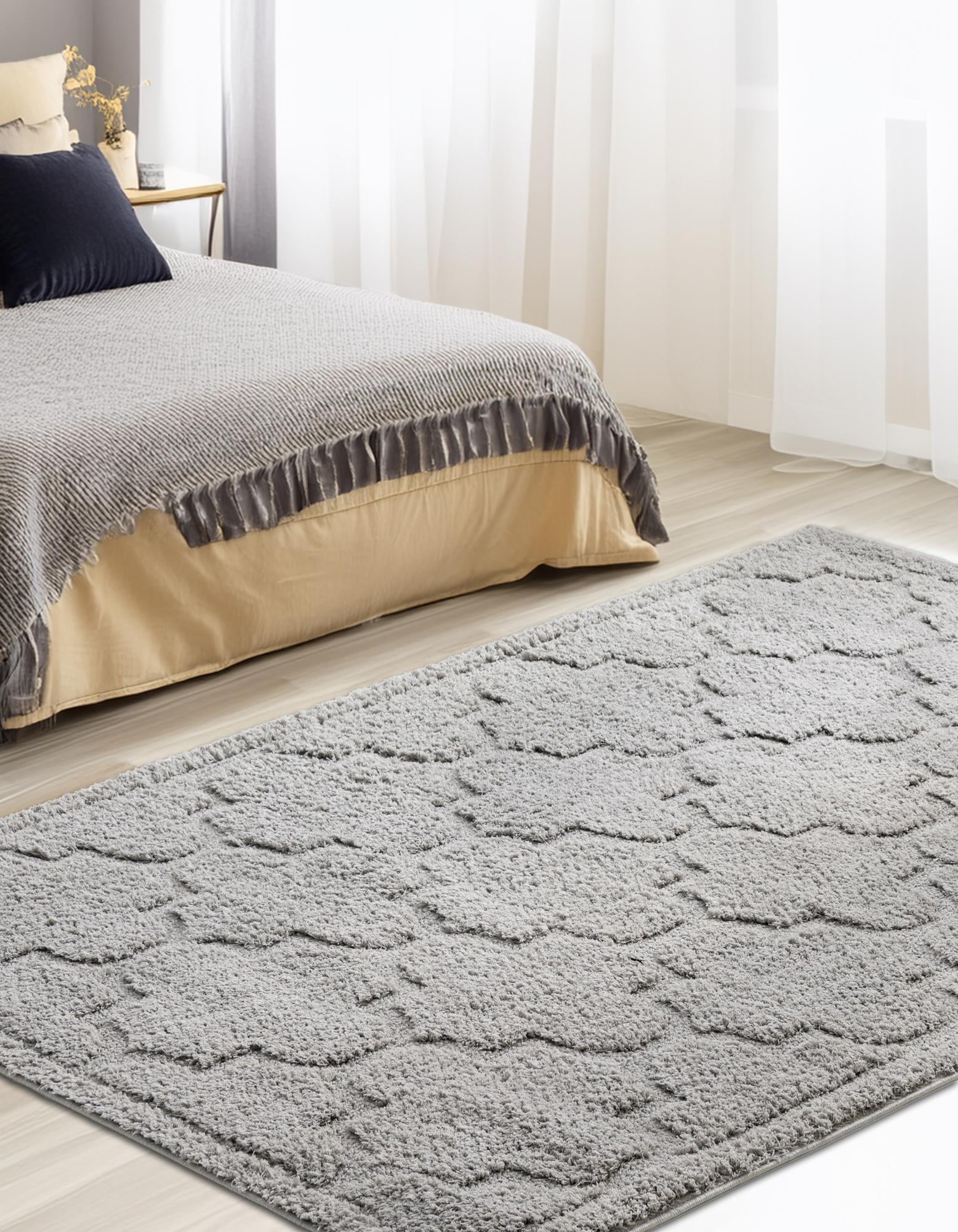 Gray 9' x 12' 2 Lattice Shag Rug