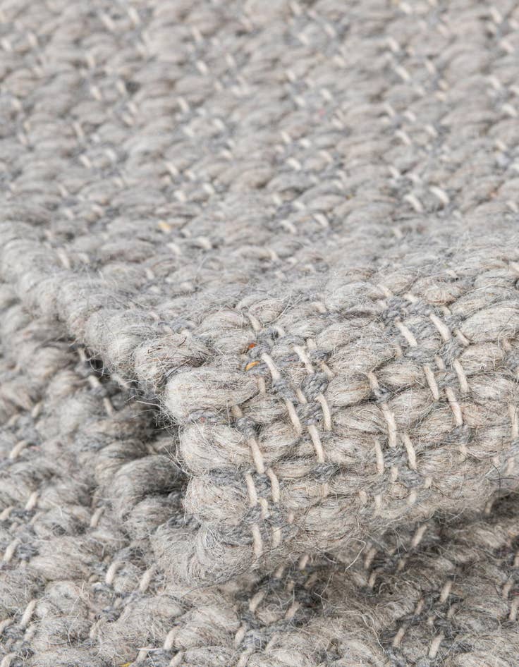 Detail image of  2' 2 x 3' 1  Hand Woven Lattice Wool Rug