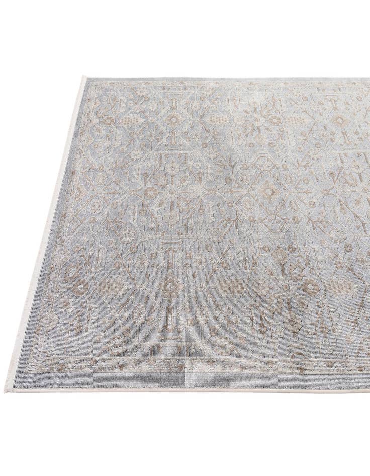 Detail image of  5' 5 x 7' 9 Lola Rug