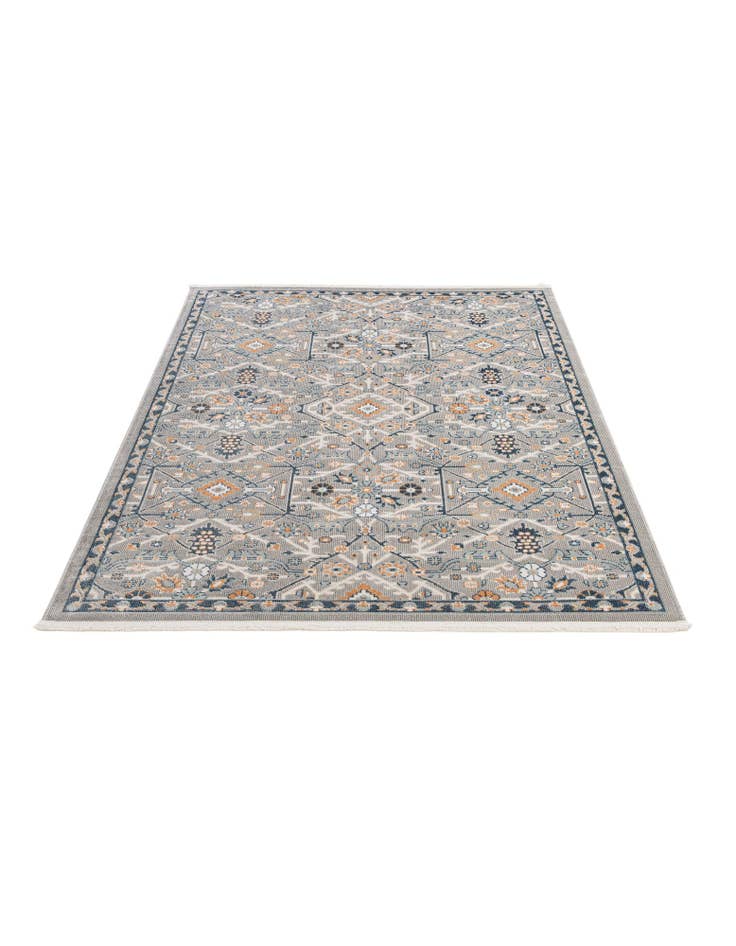 Detail image of  5' 5 x 7' 8 Lola Rug