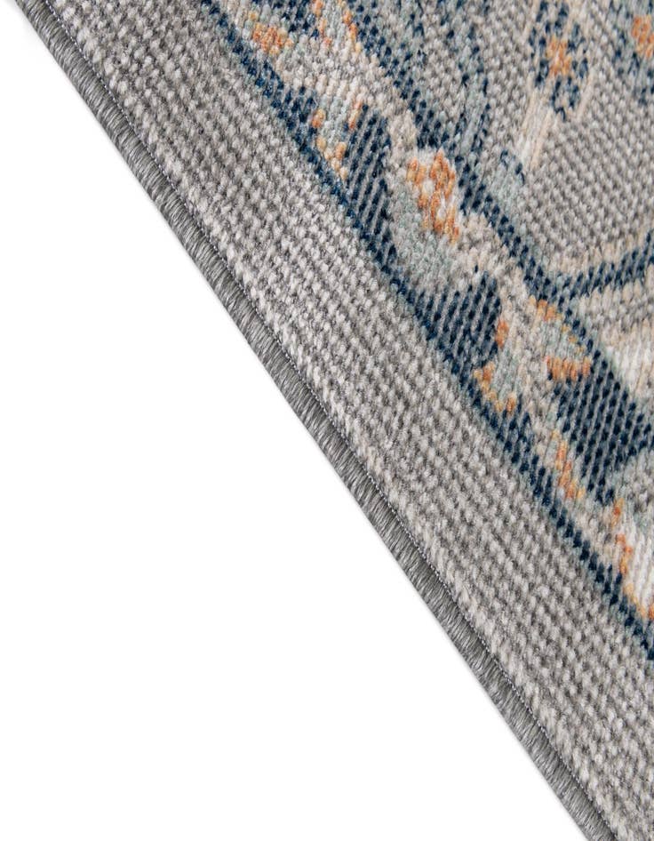 Detail image of  5' 5 x 7' 8 Lola Rug